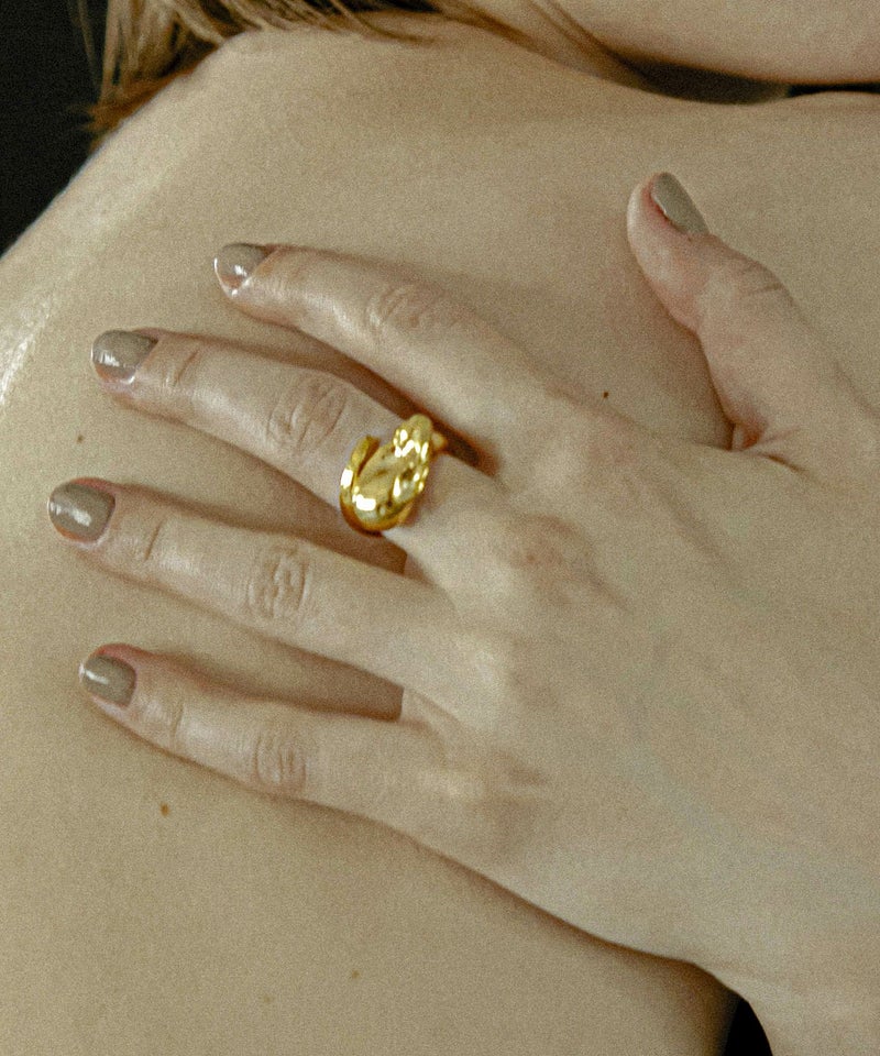 Oyster ring