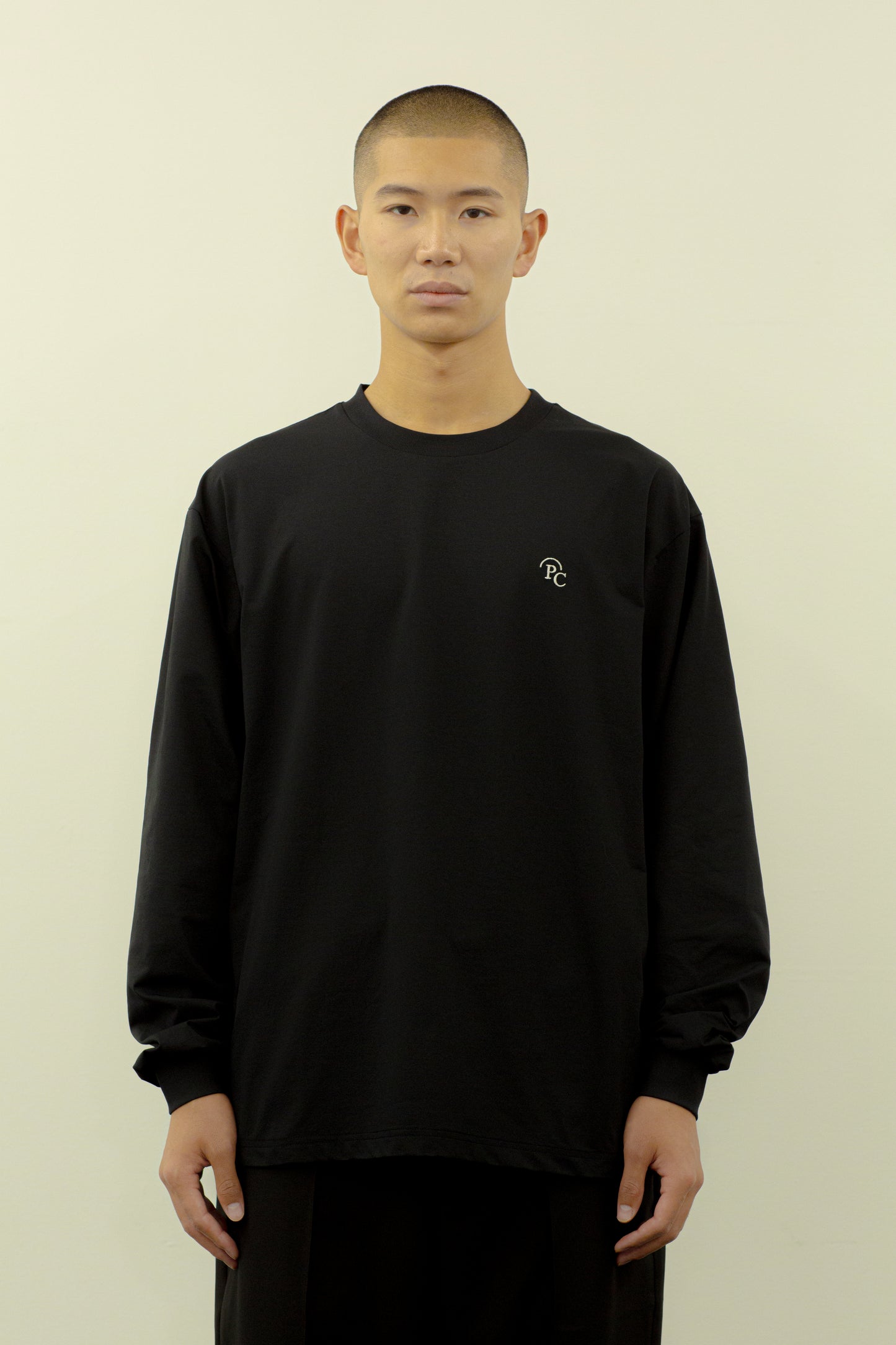 STANDARD LONG SLEEVE T-SHIRT