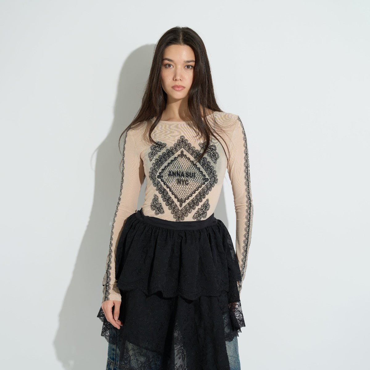RACE PRINT SHEER TOP