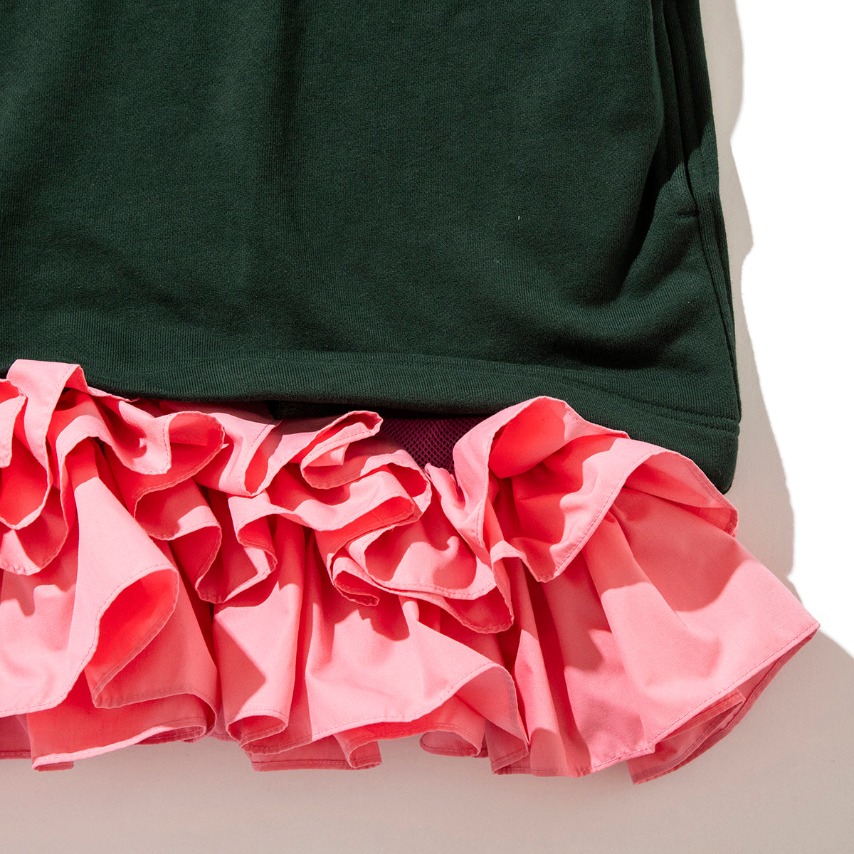 FRILL HEM SWEAT HOODIE