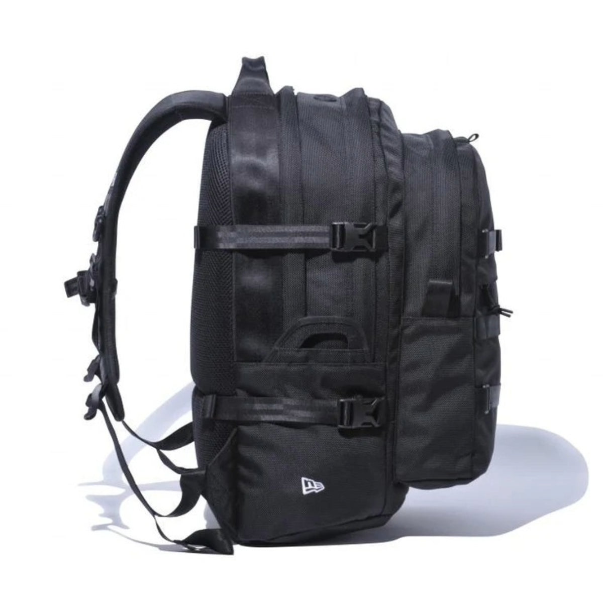 PRINT LOGO CARRIER 35L 【予約】2月15日発売予定【返品交換キャンセル不可】