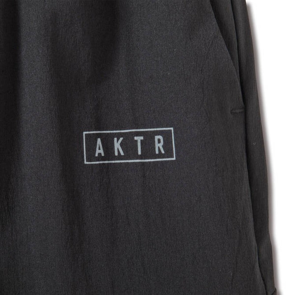 JOGGER CARGO PANT 【予約】3月15日以降発送予定【返品交換キャンセル不可】