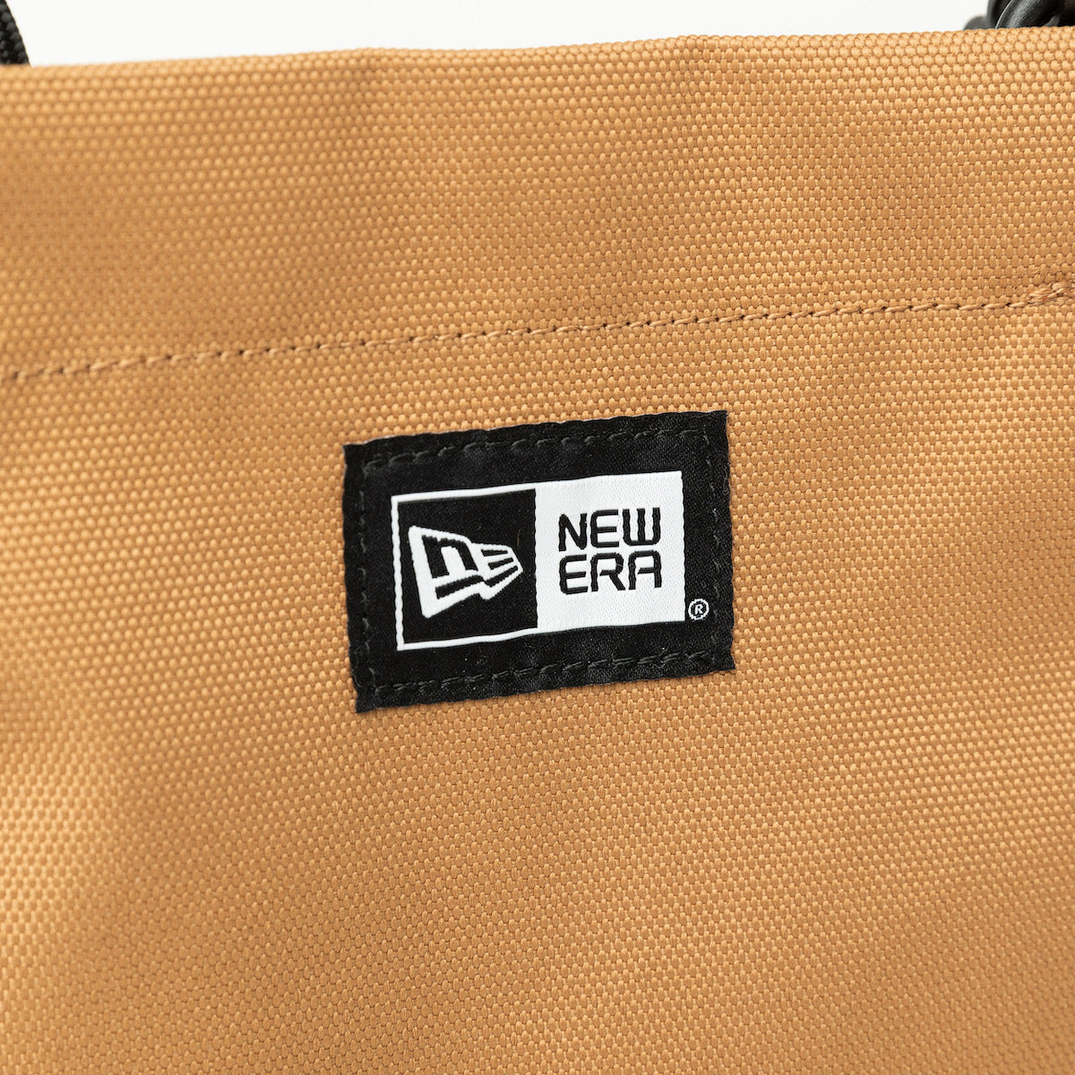 FLAT NECK POUCH 0.6L 【予約】2月15日発売予定【返品交換キャンセル不可】