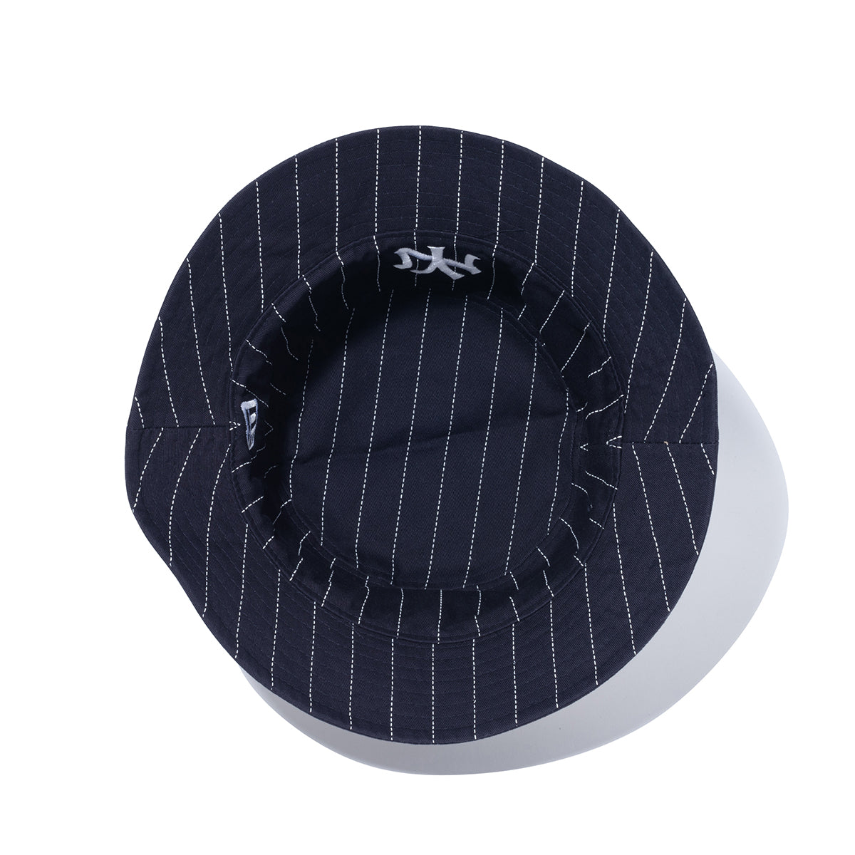 NEW YORK YANKEES REVERSIBLE BUCKET HAT