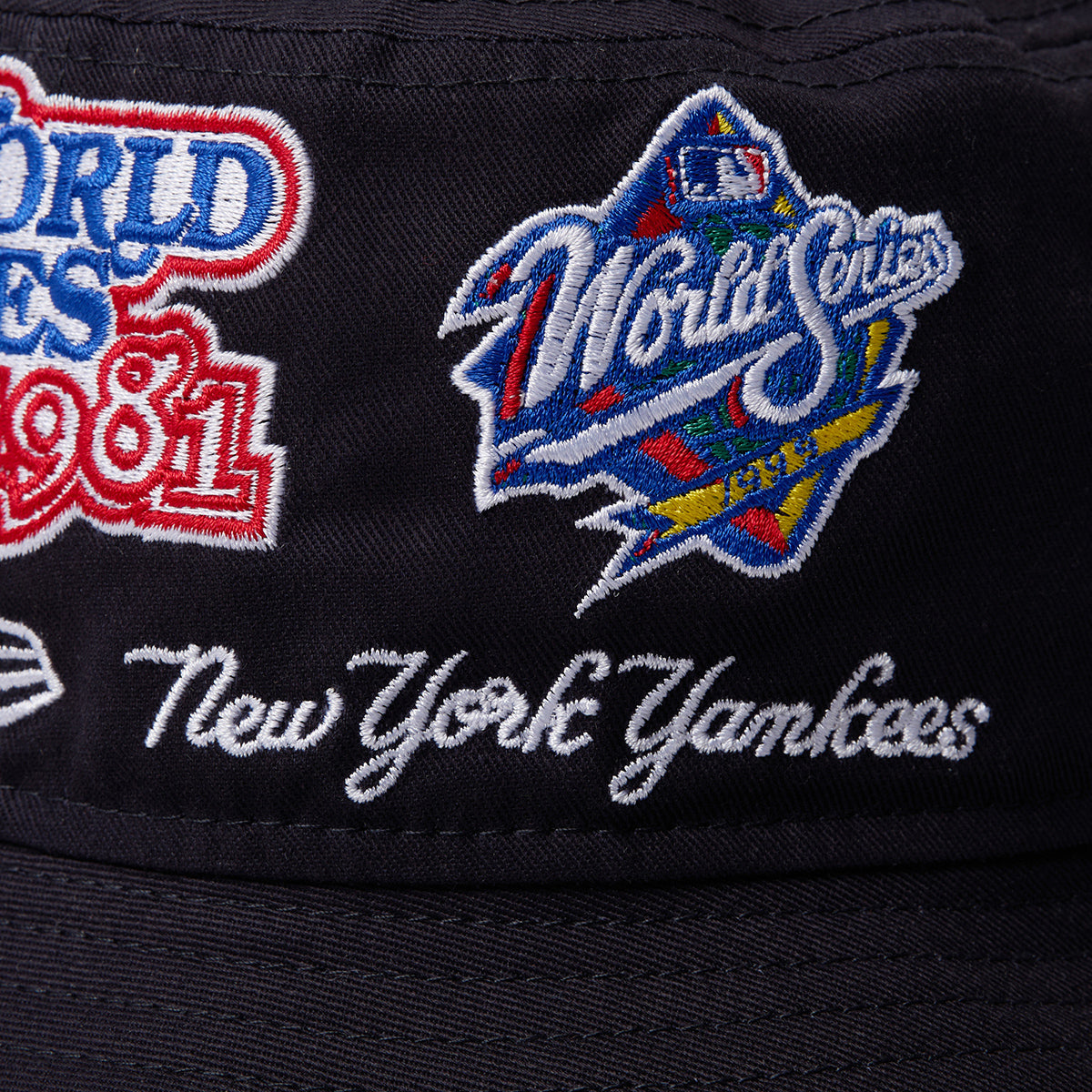 NEW YORK YANKEES PATCH REVERSIBLE BUCKET HAT-01 【5月10日以降発送予定】