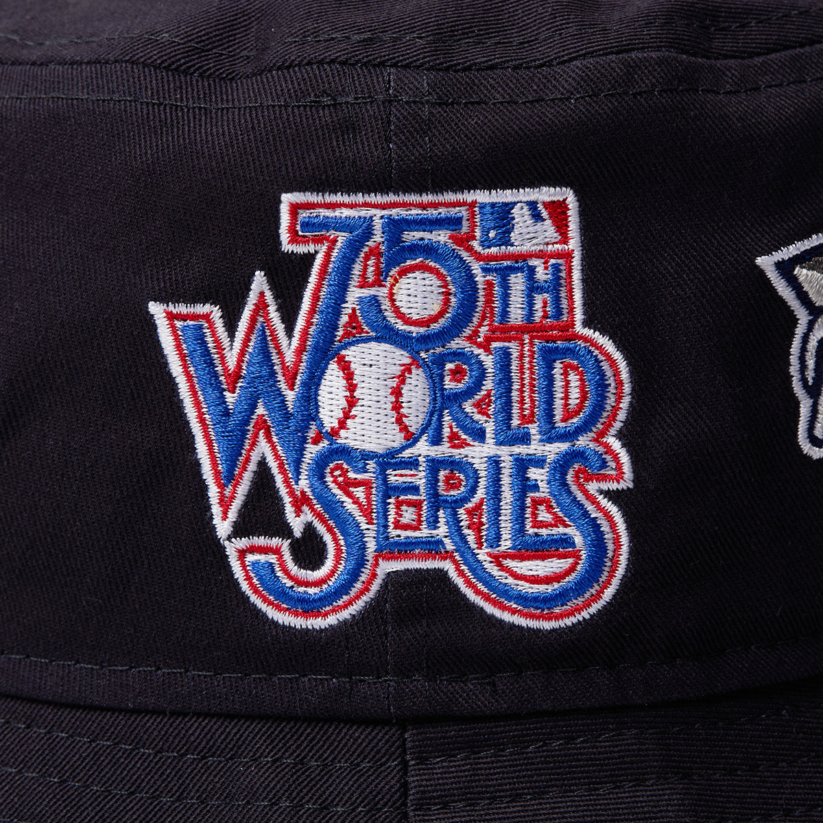 NEW YORK YANKEES PATCH REVERSIBLE BUCKET HAT-01 【5月10日以降発送予定】