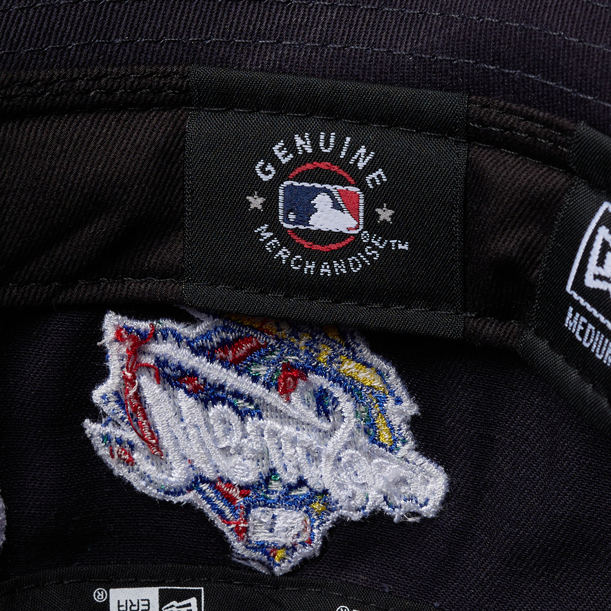 NEW YORK YANKEES PATCH REVERSIBLE BUCKET HAT-01 【5月10日以降発送予定】