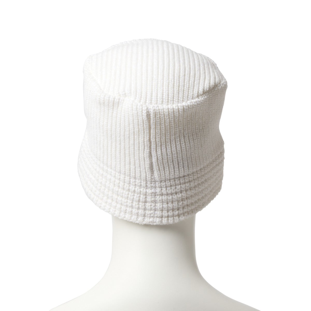 HELLO KITTY FACE KNIT BACKET 【3月14日以降発送予定】