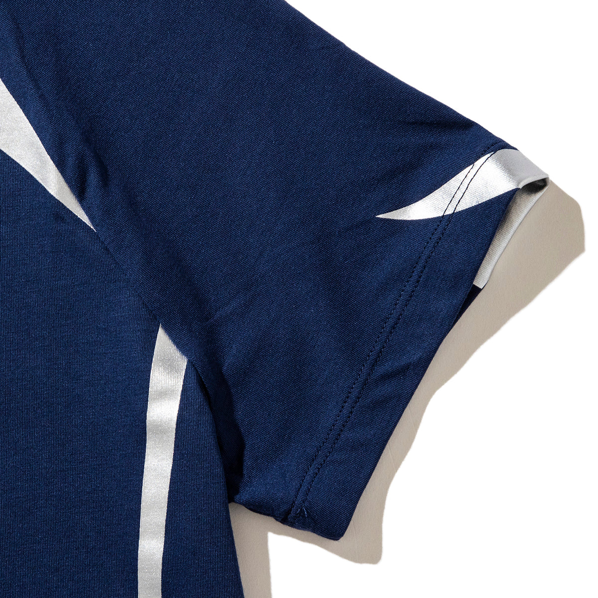 Women's NSW Chill Knit Graphic T-Shirt