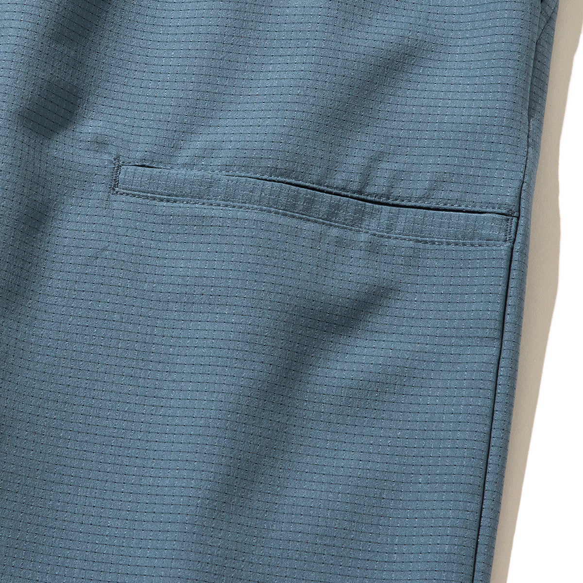 BREATHABLE RIDE SHORTS