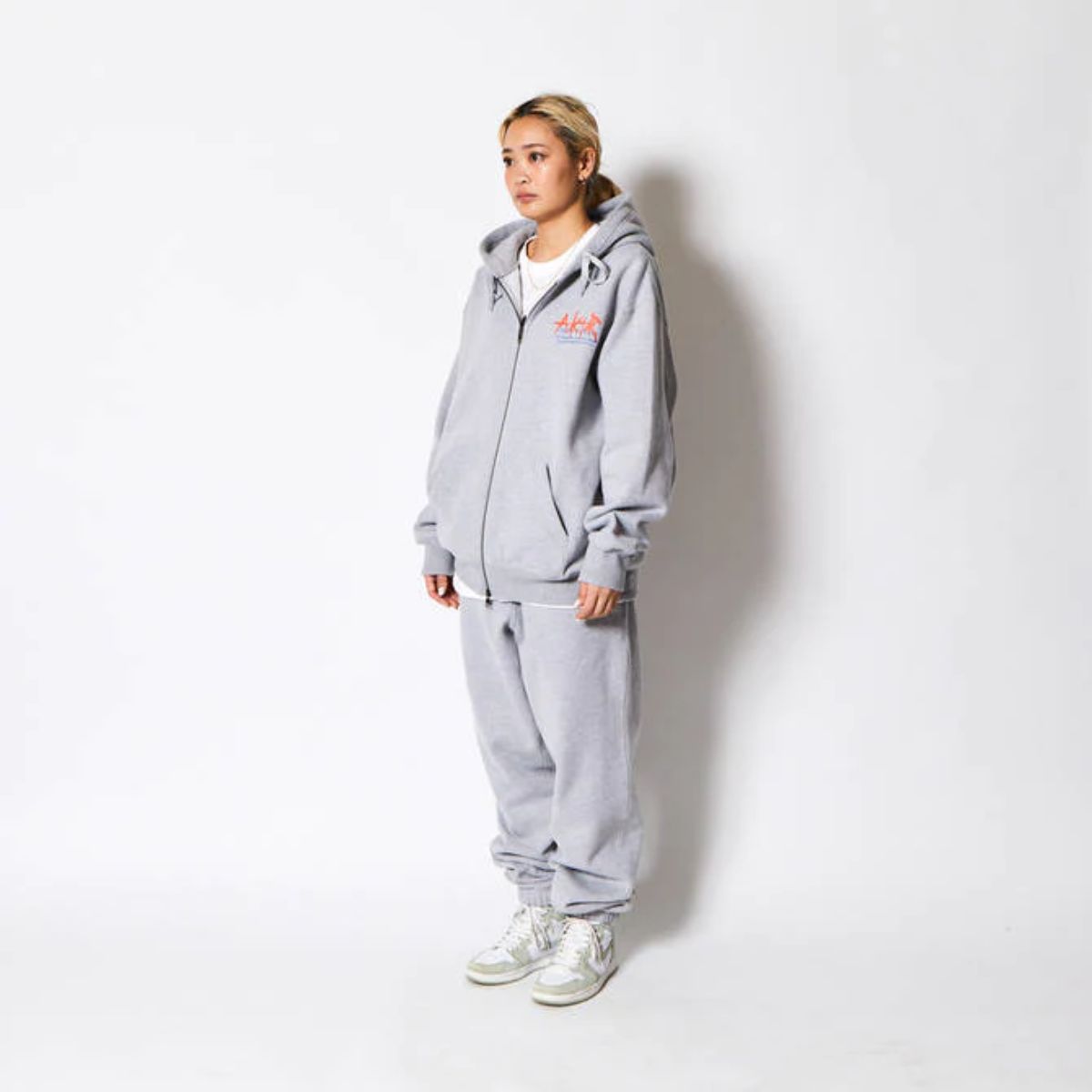 LOGO SWEAT PANTS 【10月20日以降発送】