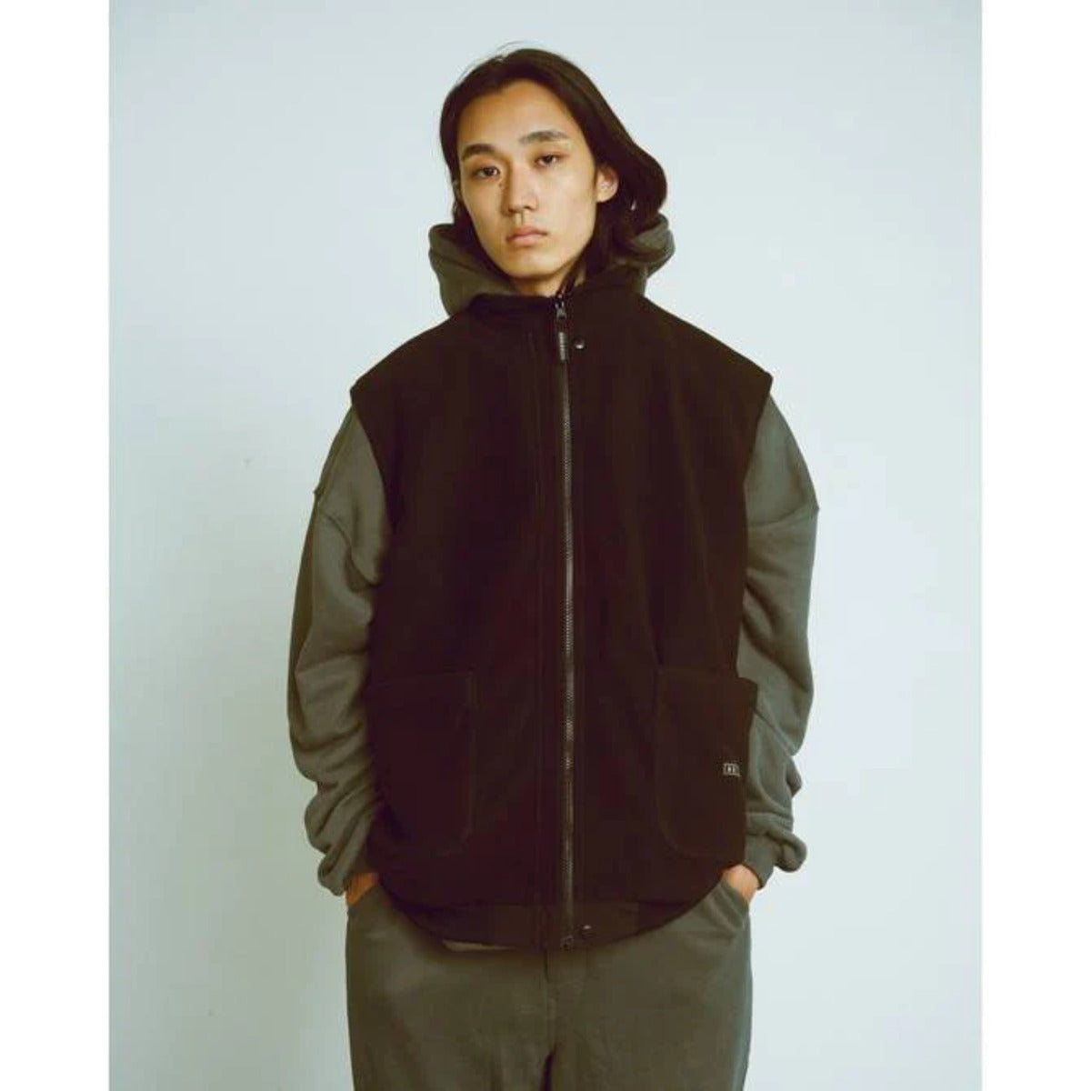 68xAKTR REV FLEECE VEST JACKET