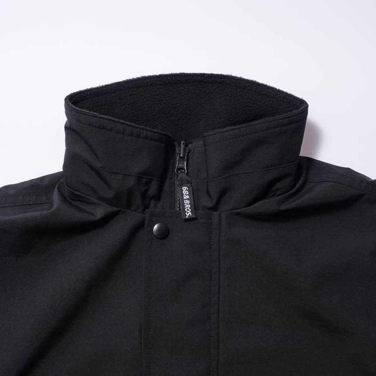 68xAKTR REV FLEECE VEST JACKET