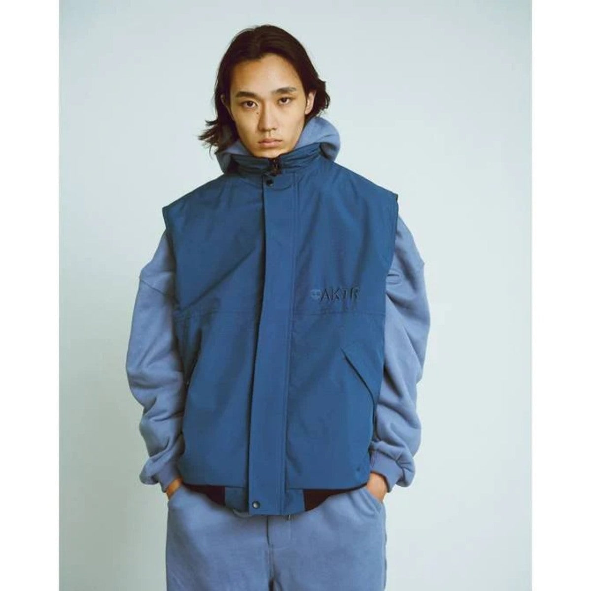 68xAKTR REV FLEECE VEST JACKET