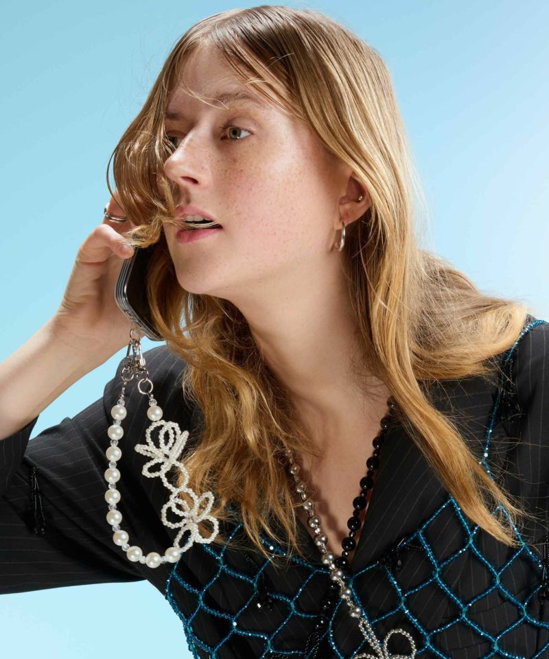 Flower beads hand strap