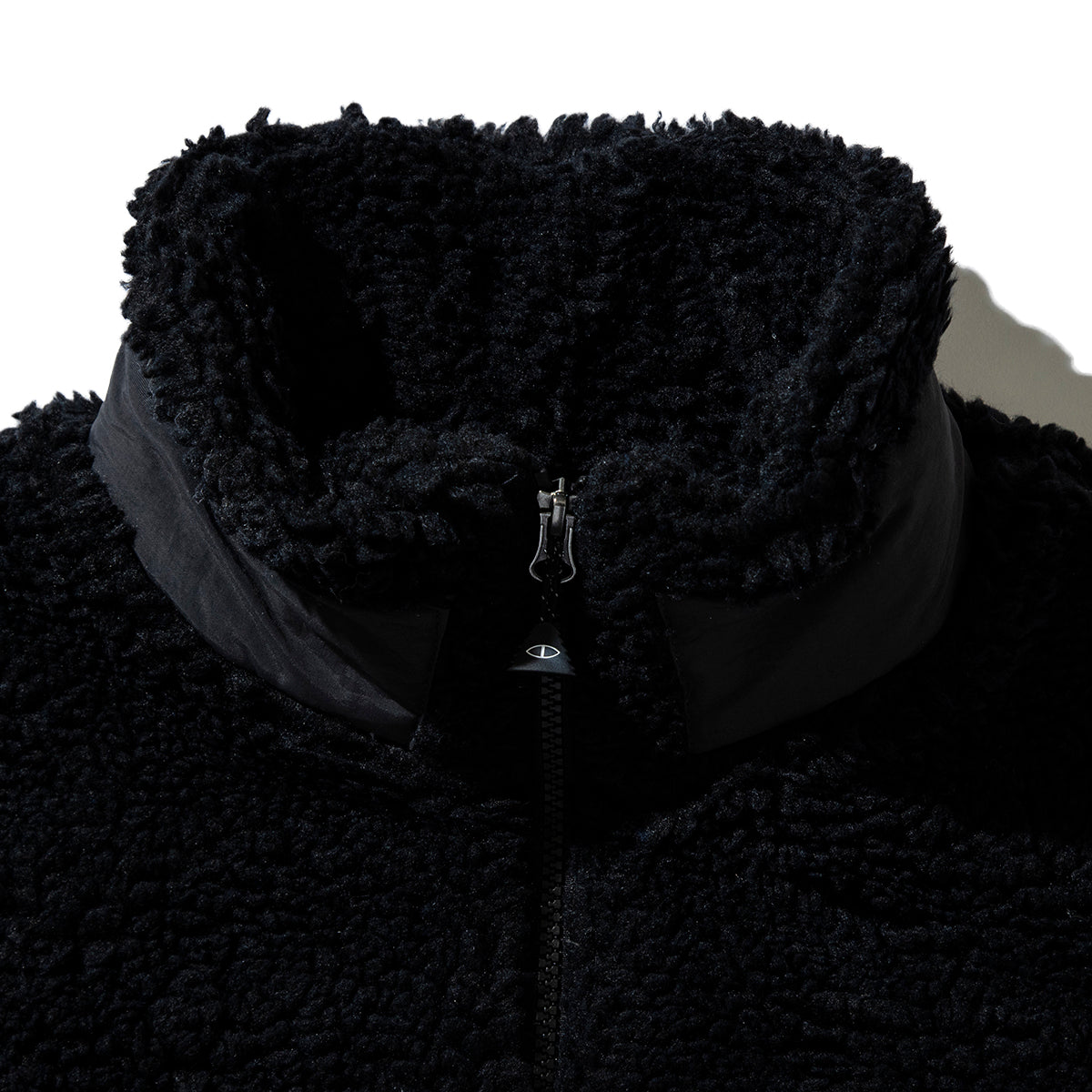 JACQUARD SHERPA VEST