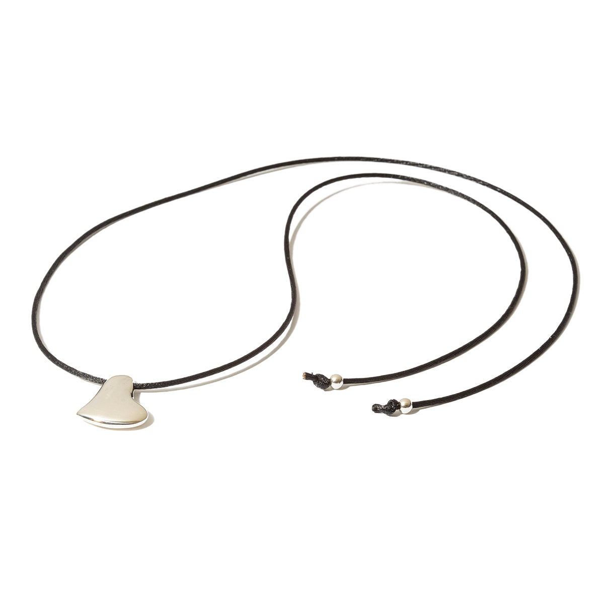 Heart cord necklace