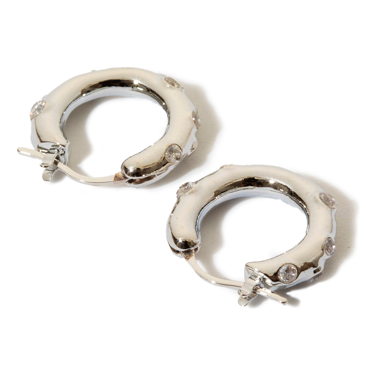 Garden hoop pierced earrings