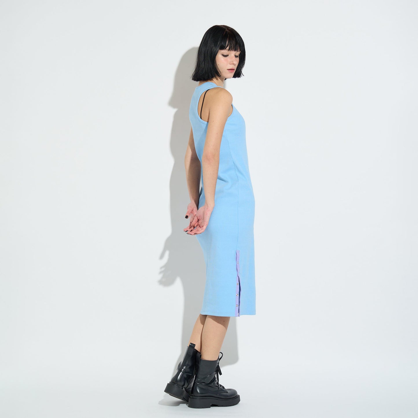 CONTRAST COLOR SLIT TANK DRESS