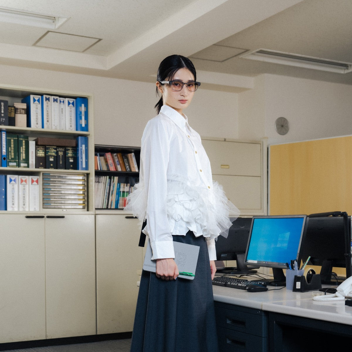 GATHER TULLE SHIRT