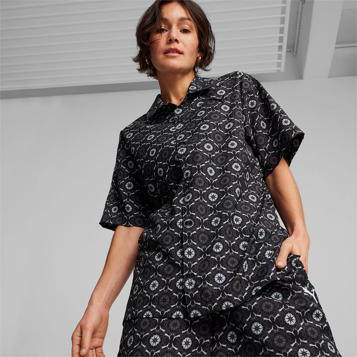 CLASSICS NEW PREP AOP WOVEN S/S POLO SHIRT