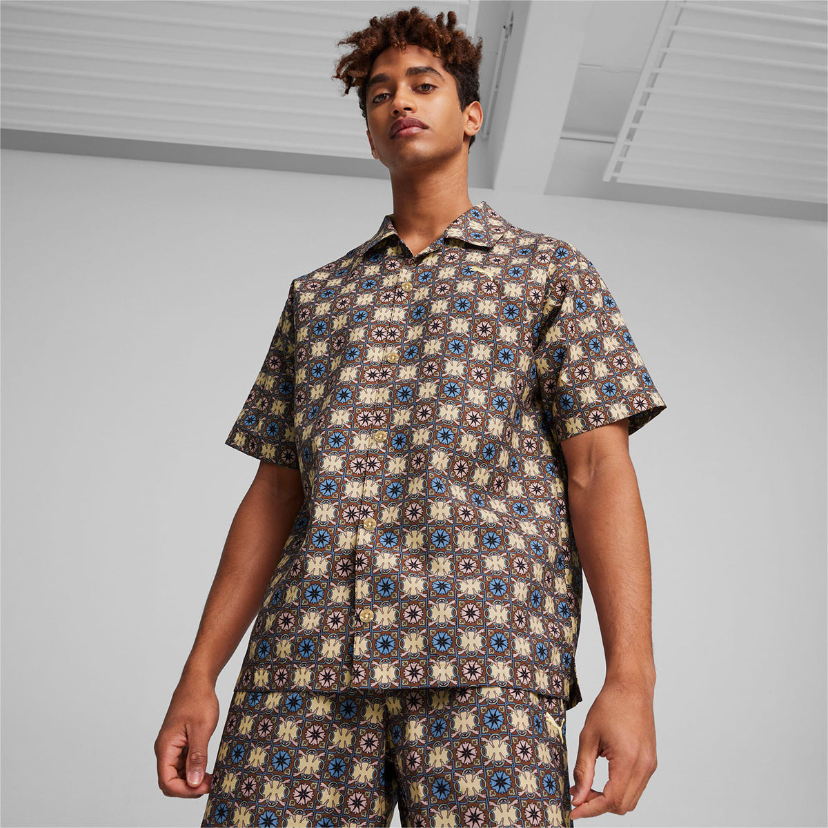 CLASSICS NEW PREP AOP WOVEN S/S POLO SHIRT