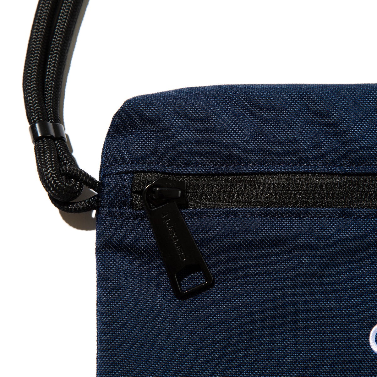 EIGHTYNINE SHOULDER BAG