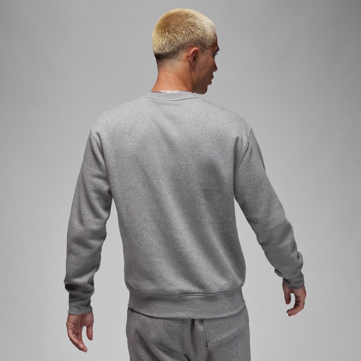 エッセンシャル フリース クルーネック スウェットシャツ