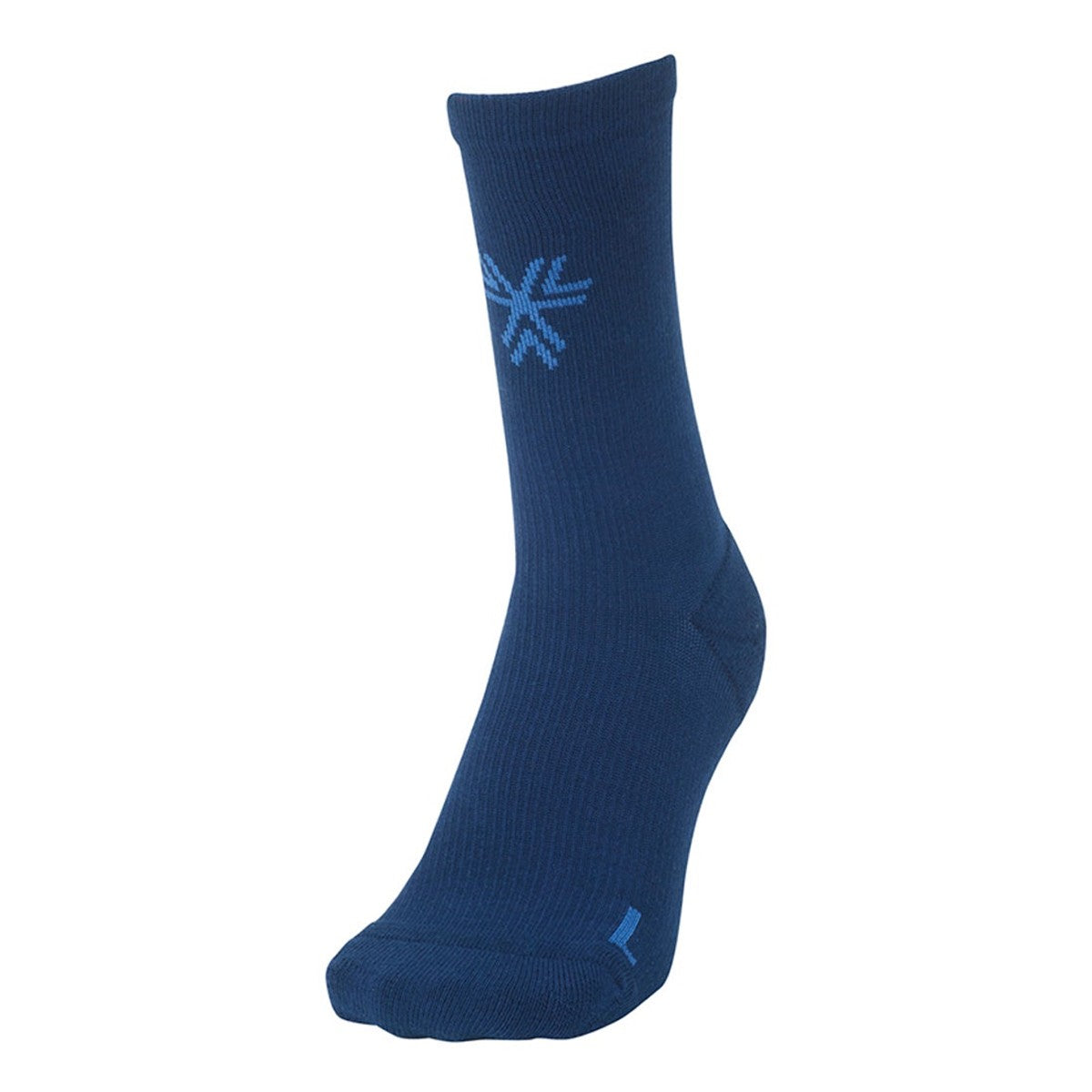 THE THIRD MIDDLE STOCKINGS