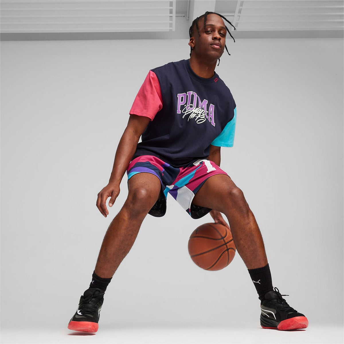 DYLANS GIFT SHOP TEE I