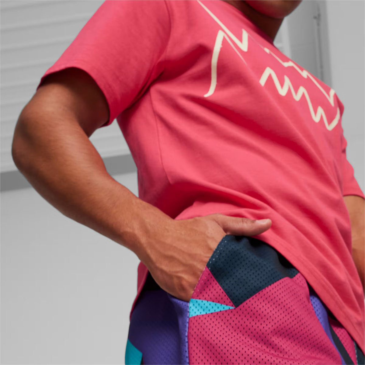 DYLANS GIFT SHOP SHORT I