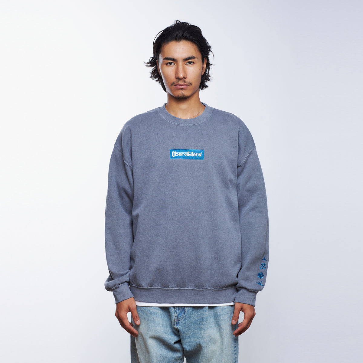 LR BOX LOGO CREWNECK