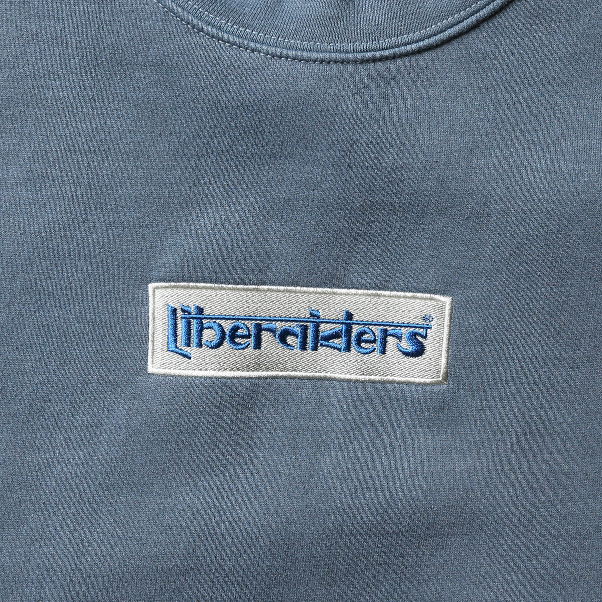 LR BOX LOGO CREWNECK