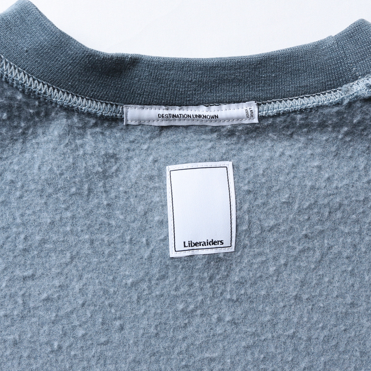 LR BOX LOGO CREWNECK