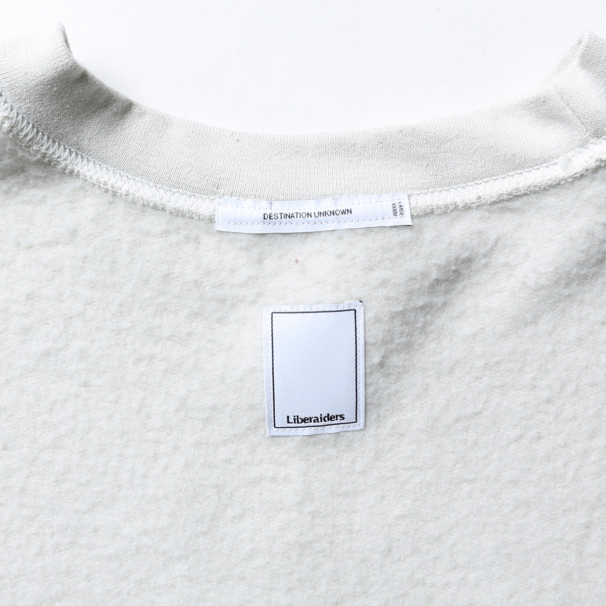 LR BOX LOGO CREWNECK