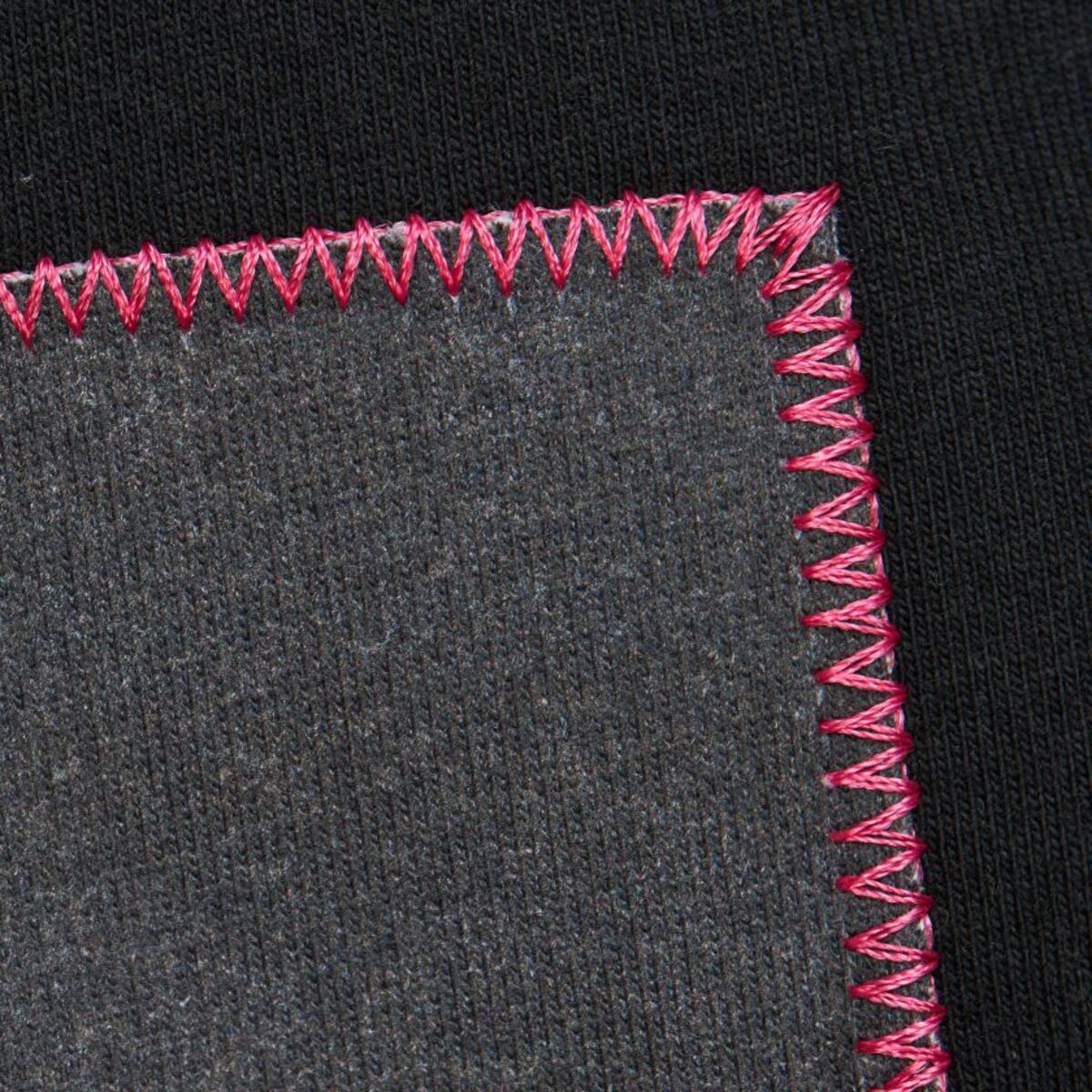 Heavyweight Premium Player Tee Vintage Logo