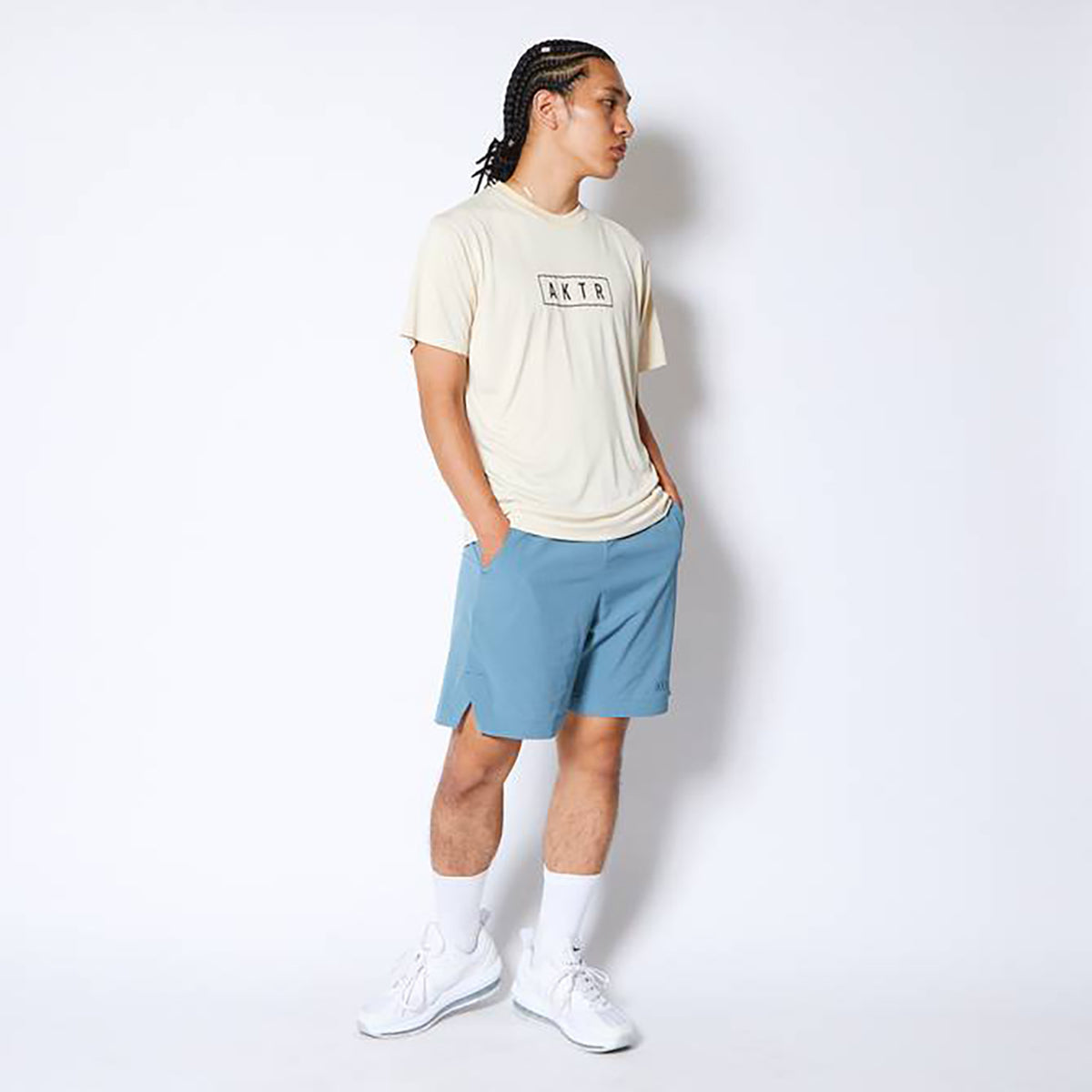 SEASONAL AKTR LOGO SPORTS TEE