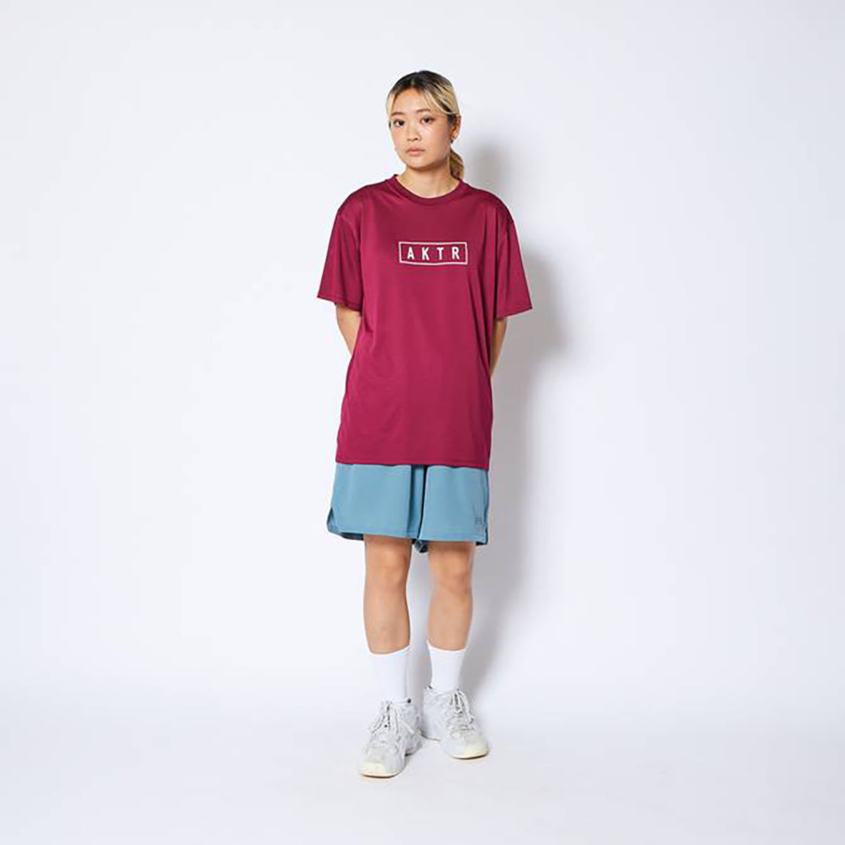 SEASONAL AKTR LOGO SPORTS TEE
