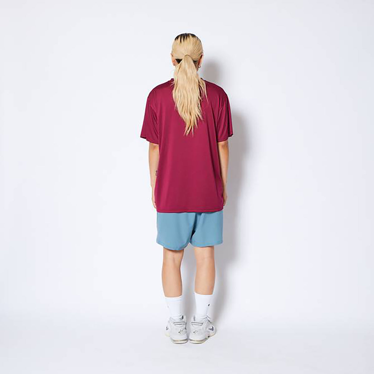 SEASONAL AKTR LOGO SPORTS TEE