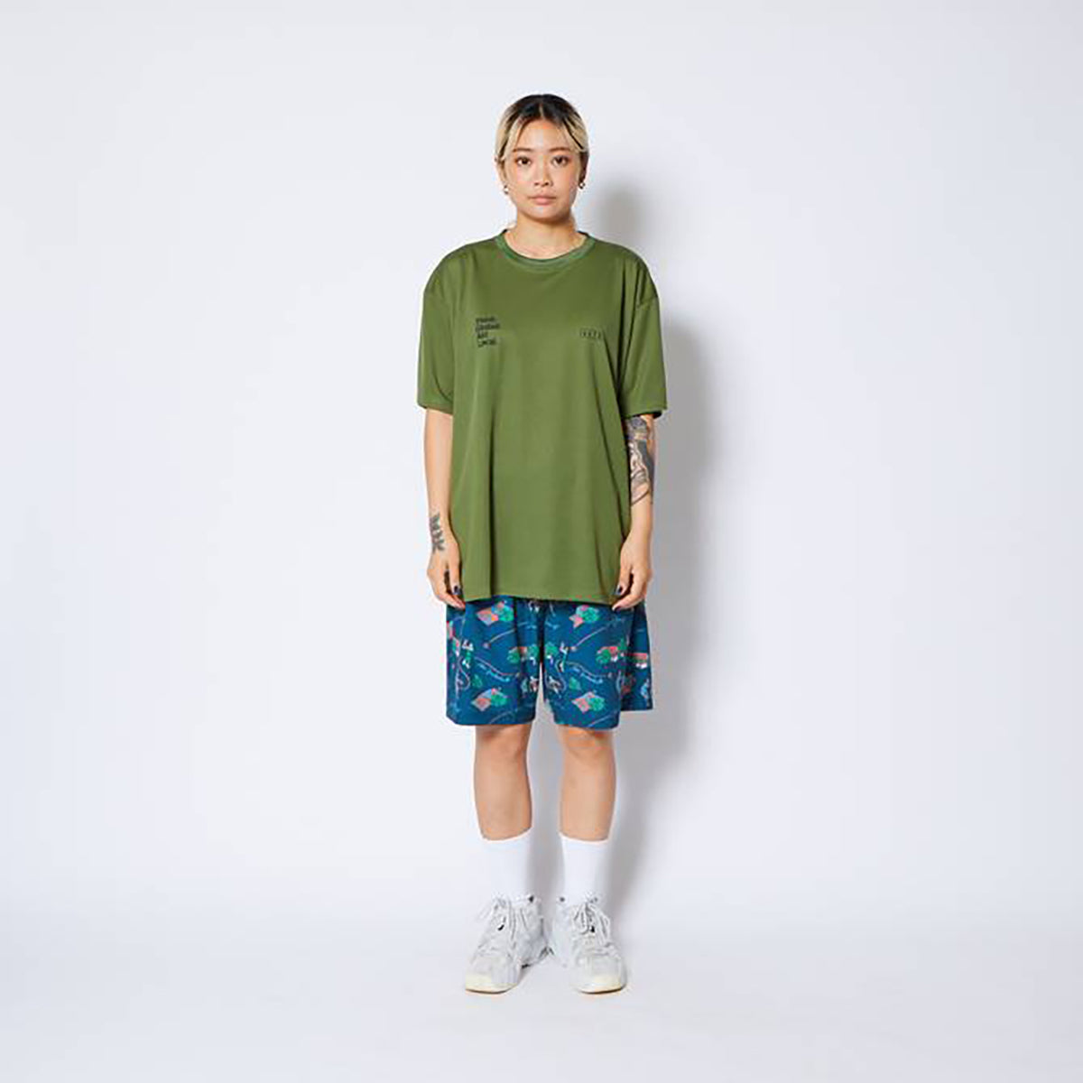 AKT LOCAL LOOSE FIT SPORTS TEE