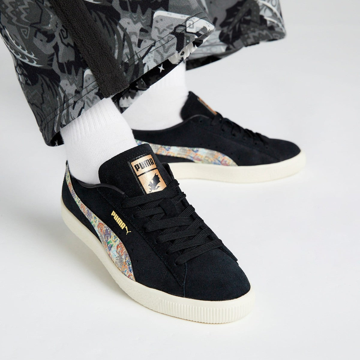PUMA x Monster Hunter SUEDE VTG R