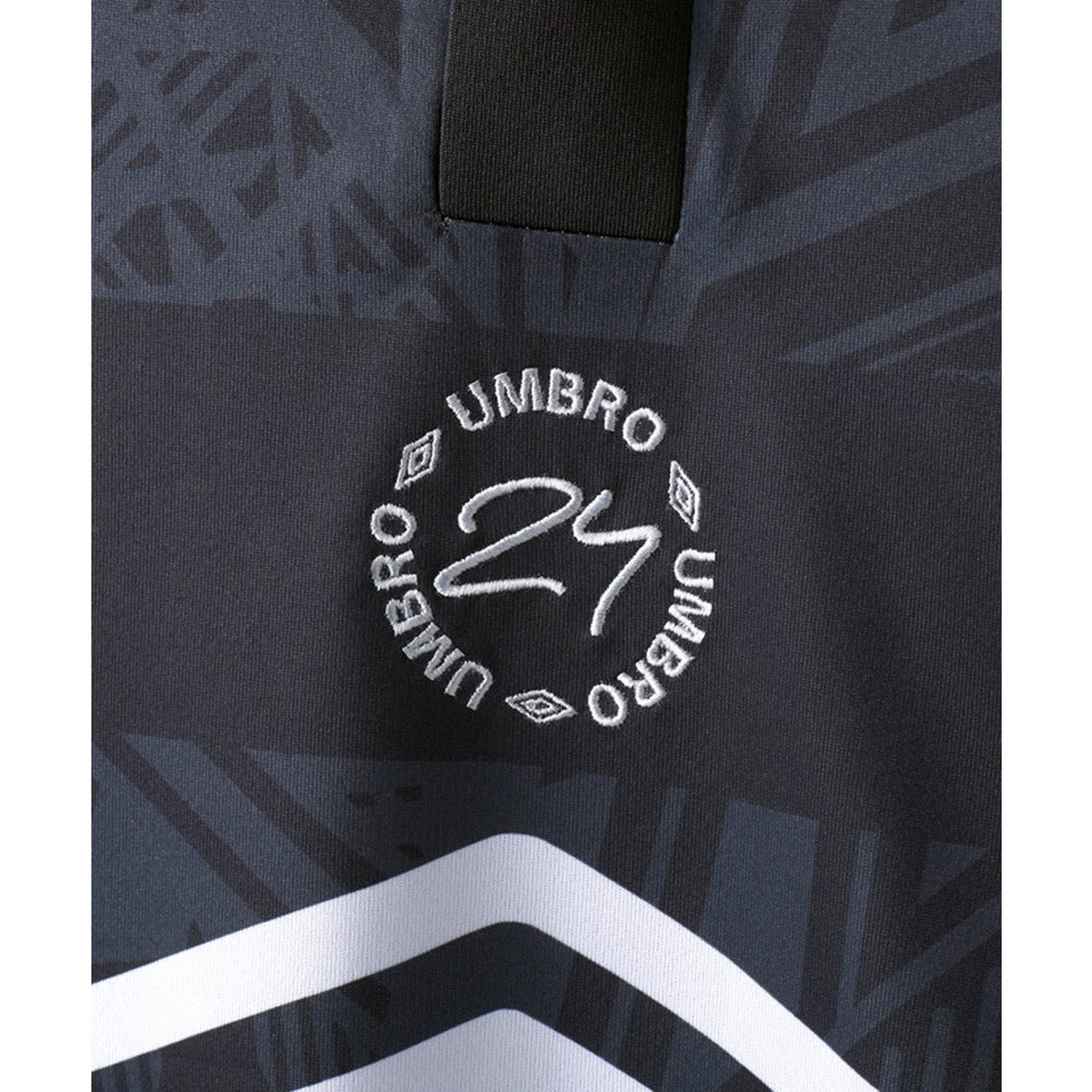 THE THIRD GRAPHIC PRACTICE SHIRT