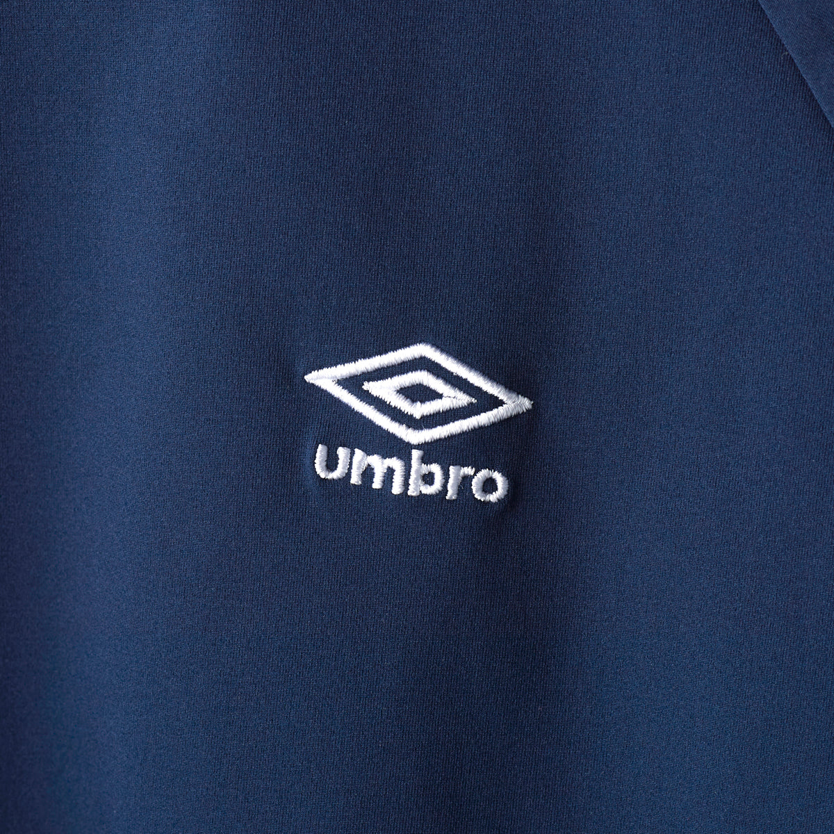 AWAY DAYS LONG SLEEVE WIDE PRACTICE SHIRT