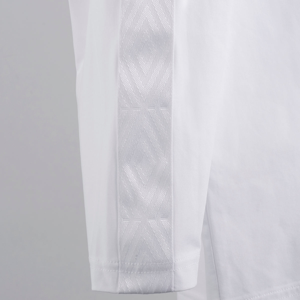 AWAY DAYS LONG SLEEVE WIDE PRACTICE SHIRT