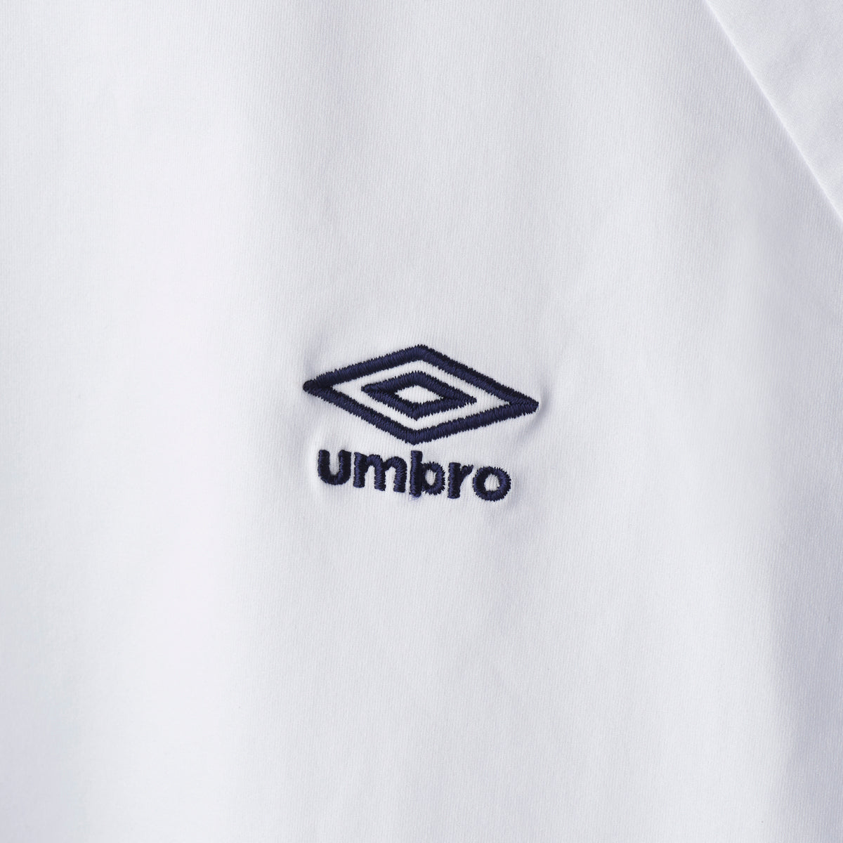 AWAY DAYS LONG SLEEVE WIDE PRACTICE SHIRT