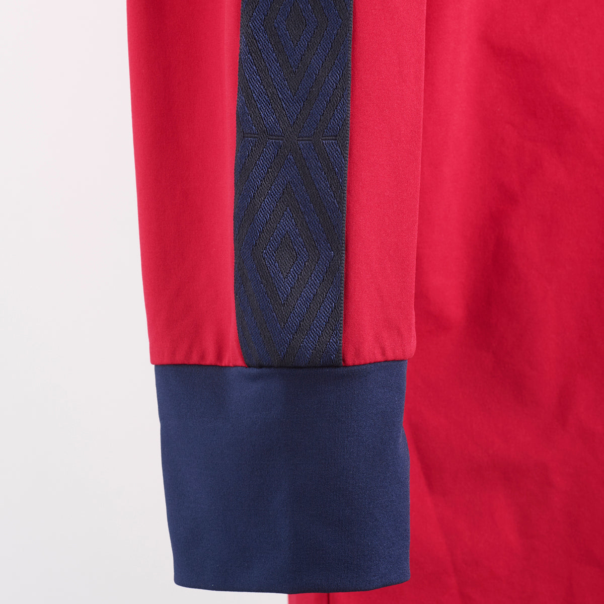 AWAY DAYS LONG SLEEVE WIDE COLLARED PRACTICE SHIRT