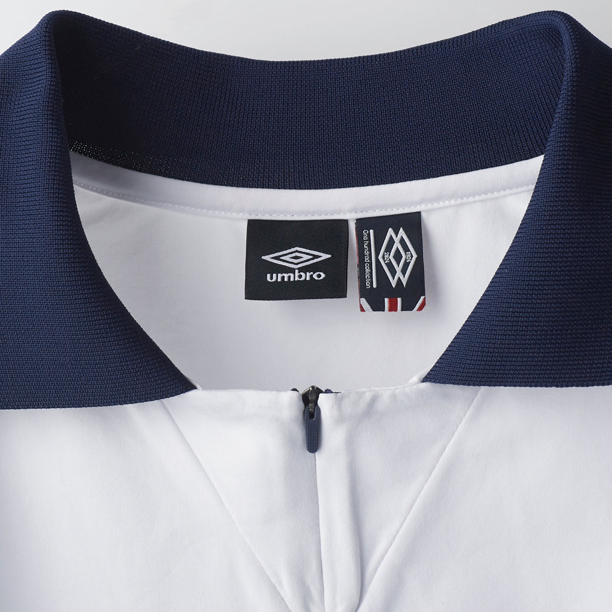 AWAY DAYS LONG SLEEVE WIDE COLLARED PRACTICE SHIRT