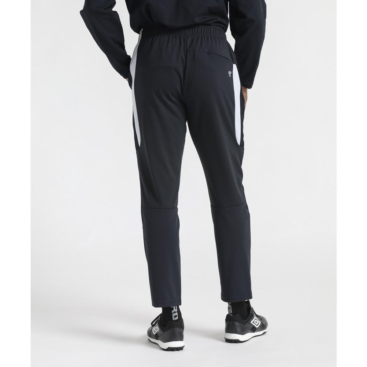 THE THIRD WARM-UP PANTS