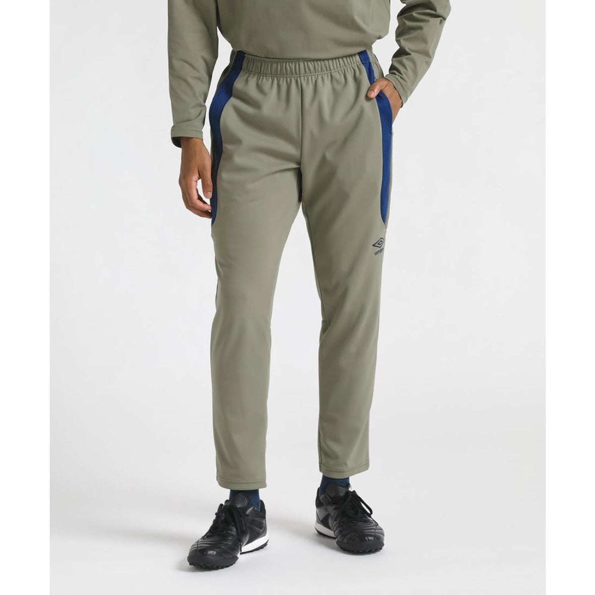 THE THIRD WARM-UP PANTS