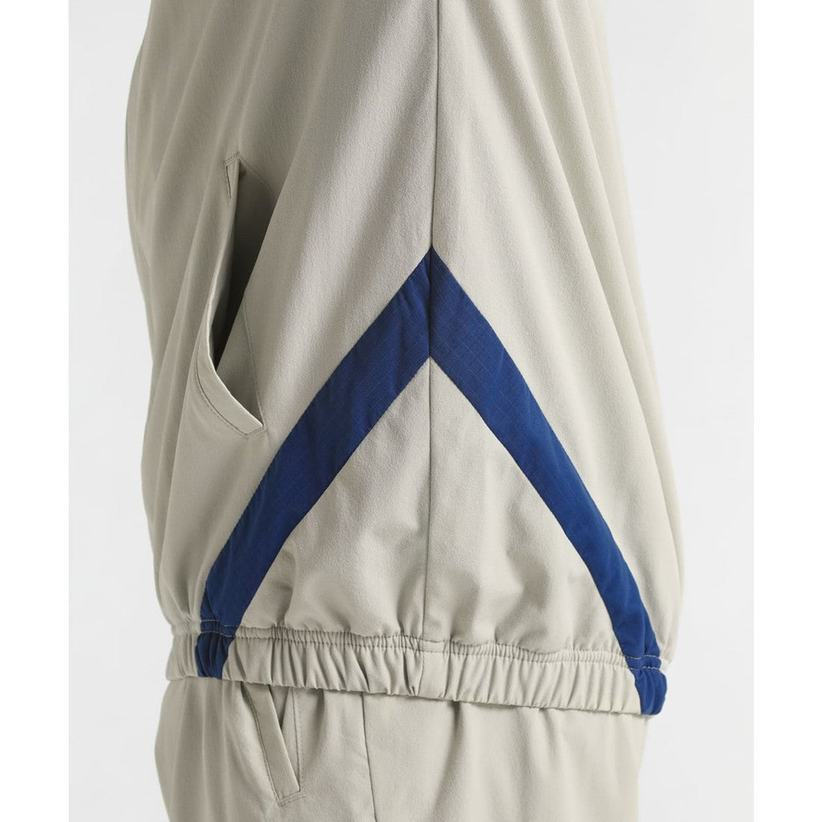 THE THIRD WIND JACKET